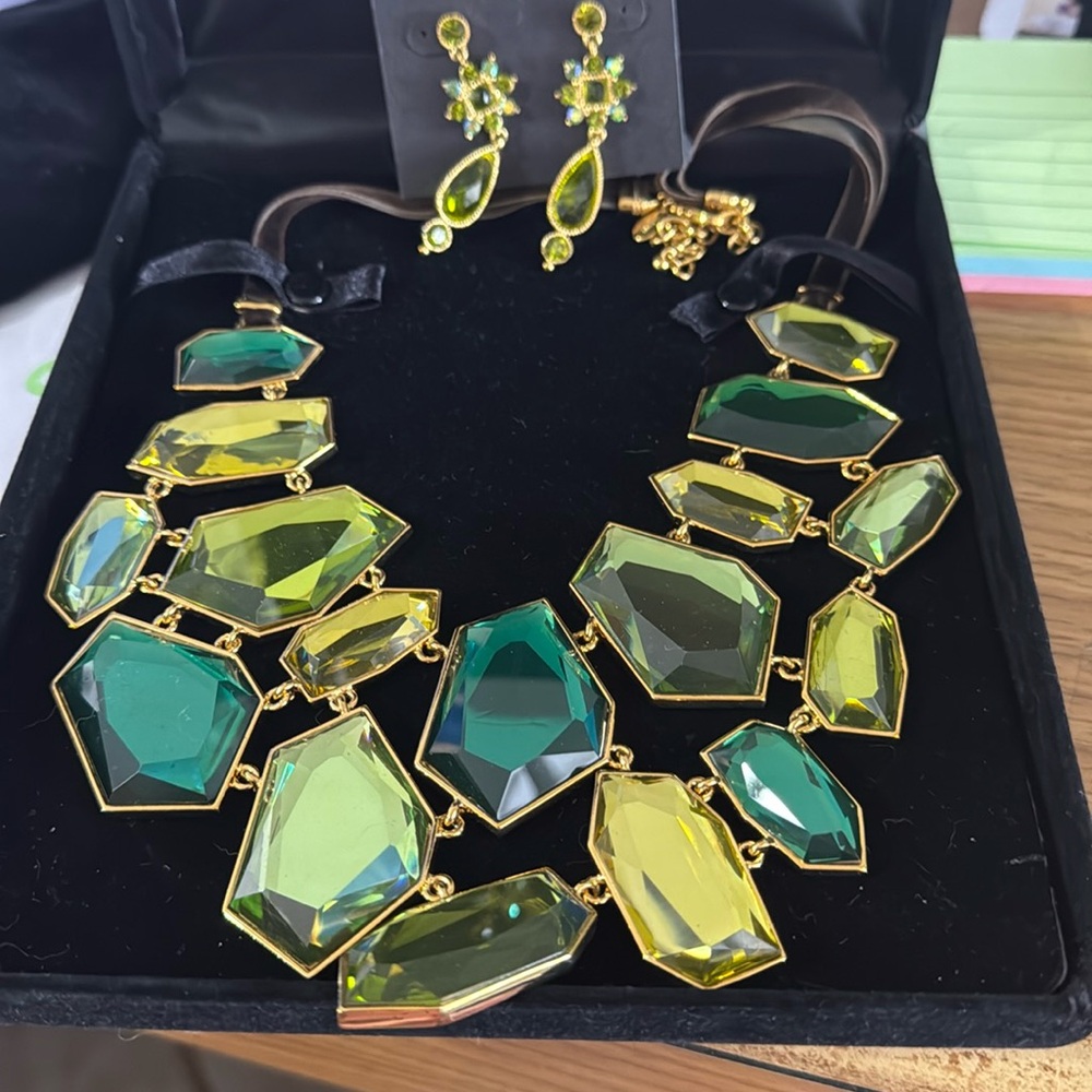 Joan Rivers necklace